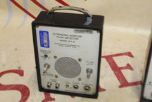 Cargar imagen en el visor de la galería, LOT of 2 PARKS Doppler Flow Detector Model 811-B
