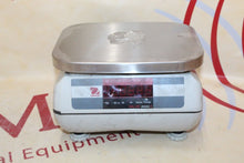 Load image into Gallery viewer, Ohaus Valor 2000w Series V21PW6 Compact Digital Washdown Bench Scale 6kg/15lb
