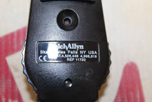 Cargar imagen en el visor de la galería, Welch Allyn 11720 Ophthalmoscope w/ Handle
