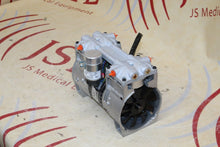 Cargar imagen en el visor de la galería, Thomas Vacuum Pump 2668ce32/32-487
