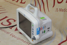 Load image into Gallery viewer, GE Dash 3000 Patient Monitor
