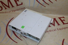 Load image into Gallery viewer, GE Solar 8000i Patient Monitor Base Unit
