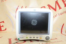 Load image into Gallery viewer, GE Dash 4000 Patient Monitor no printer
