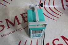 Cargar imagen en el visor de la galería, B Braun Vista Infusion Pump 637-202
