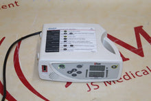 Load image into Gallery viewer, Masimo Rad-8 Single Extraction Pulse Oximeter
