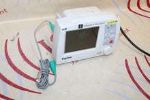 Cargar imagen en el visor de la galería, Edwards Lifesciences Vigileo MHM1 Patient Monitor W/ Flo Trac APCO9 Cable
