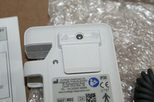 Load image into Gallery viewer, Huntleigh MD2 Bi-Directional Handheld Dopp. w/ EZ8 Probe *Brand New!

